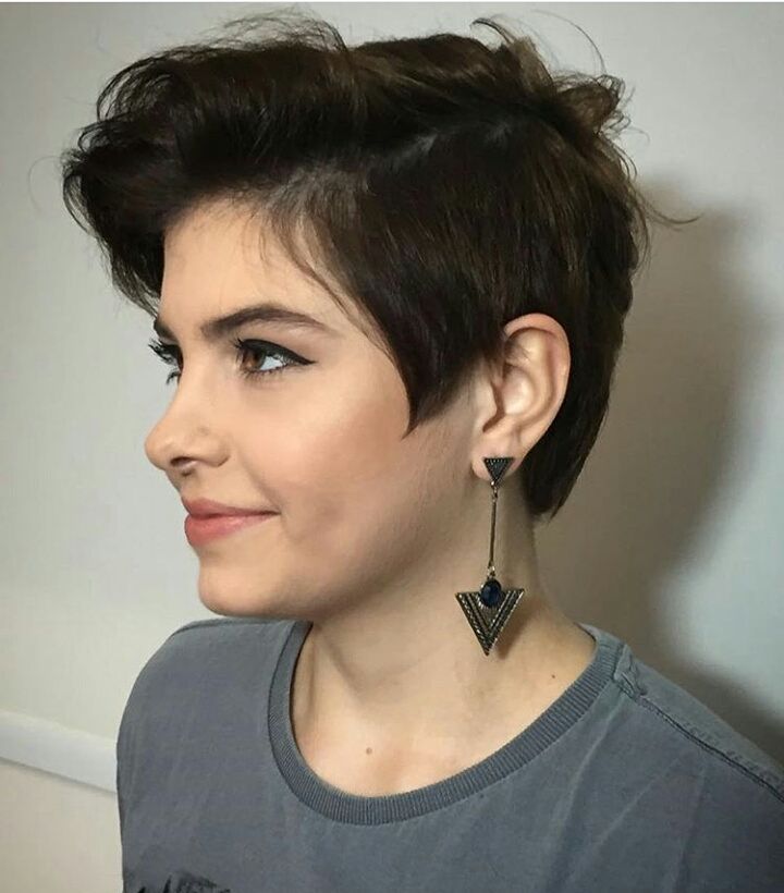 30 Edgy Short Hairstyles For Women To Be The Trendsetter 