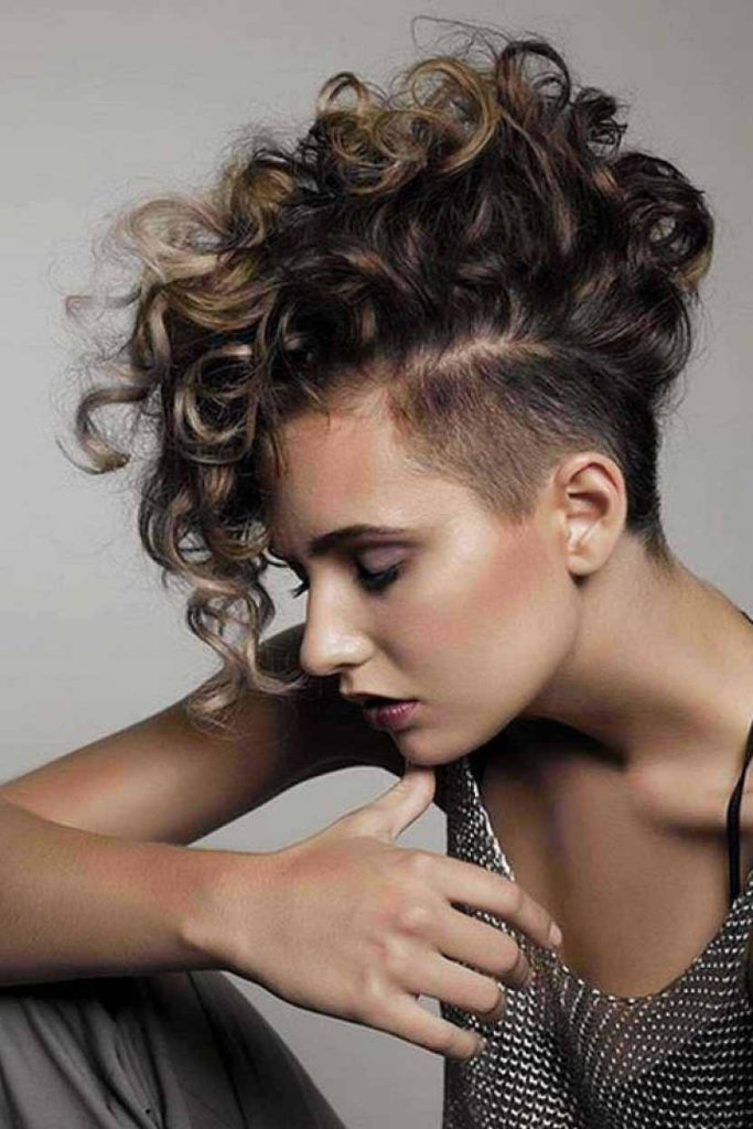 30 Most Loved Mohawk Short Hairstyles Ideas Among Women 