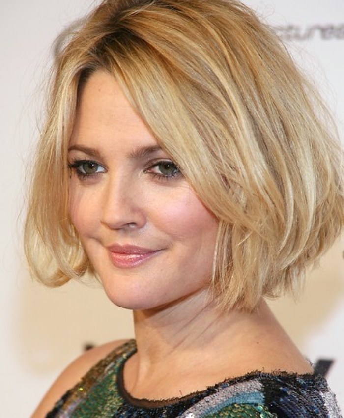 Short Hairstyles for Double Chin Faces