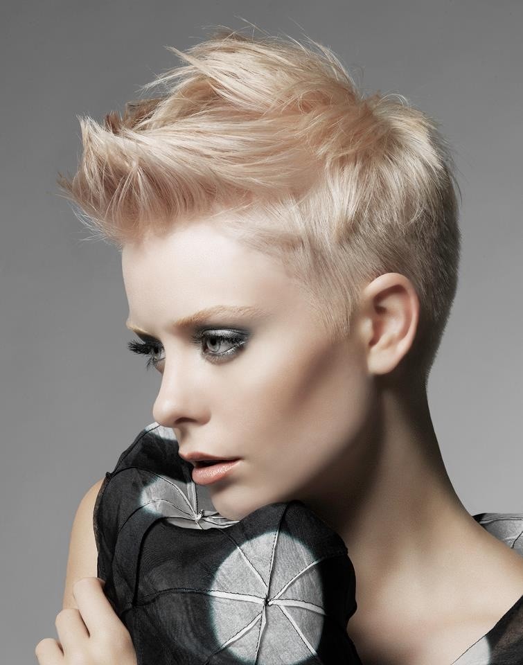 Short Hairstyles For Thin Hair