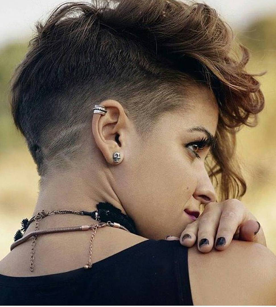 Short Hairstyles For Thick Hair