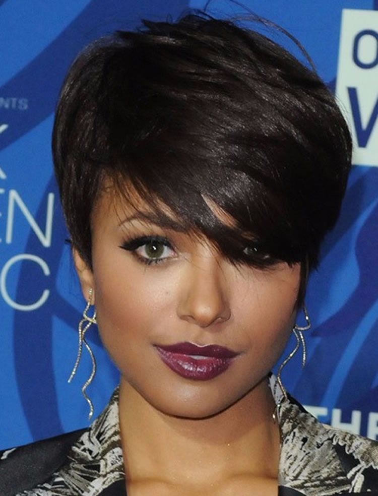 Short Hairstyles for Oval Face