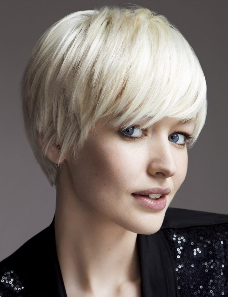 16 Short Feathered Hairstyles Pictures Pixie Cut 