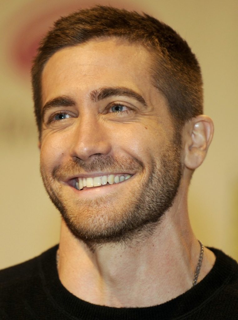30 Hairstyles for Men Over 40 to Look Young and Dashing 30 Hairstyles for Men Over 40 to Look Young and Dashing