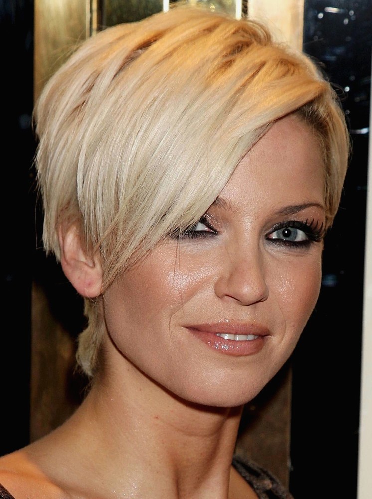 Feathered Short Hairstyles