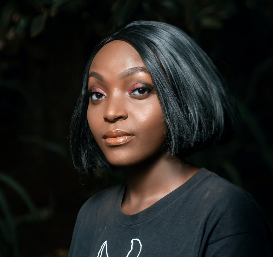 black woman with short sleek bob