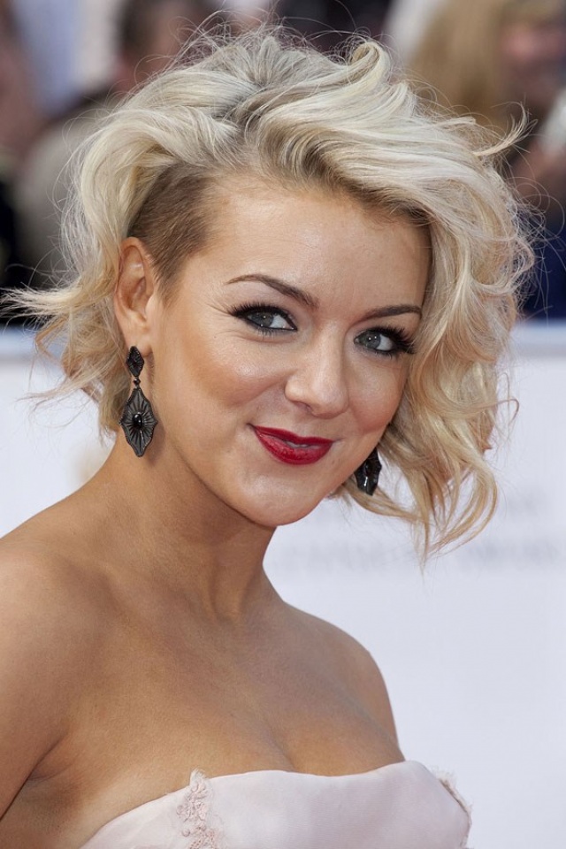 Short Hairstyles for Teenage Girl