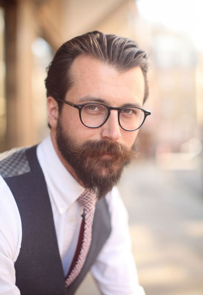 33 Most Popular Mens Hairstyles With Glasses for 2022 | Hairdo Hairstyle