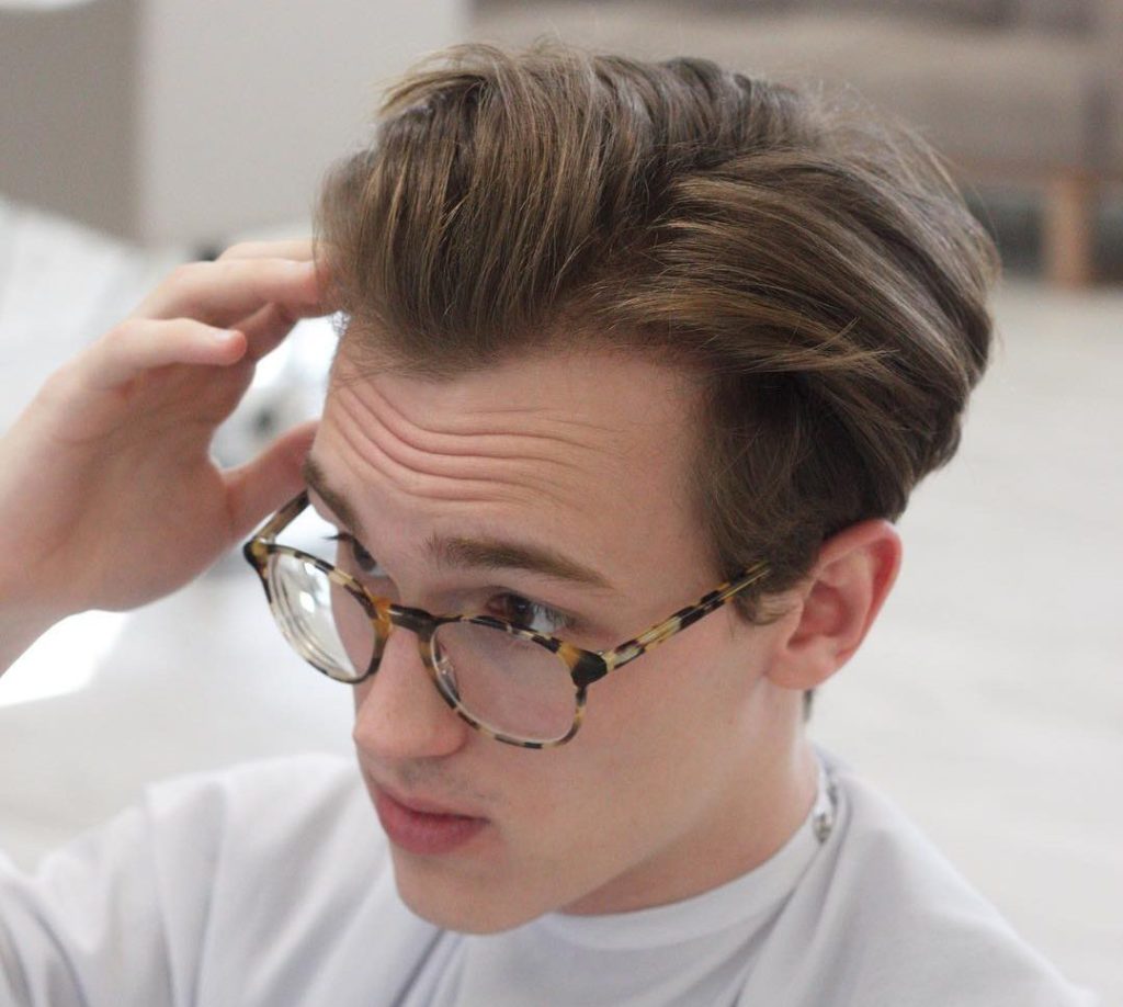 Mens Hairstyles With Glasses