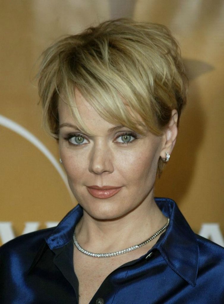 Short Hairstyles for Older Women