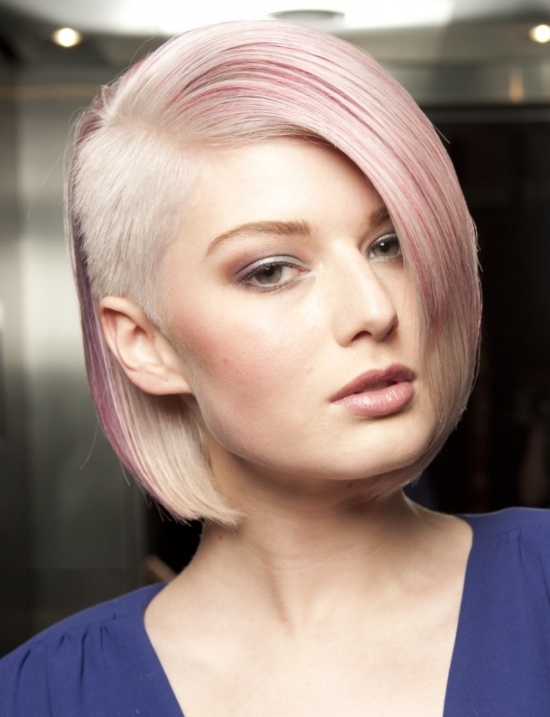 Inverted Bob Short Hairstyles