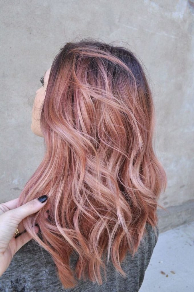 20 Trendy Rose Gold Hair Color And Highlight Ideas Hairdo