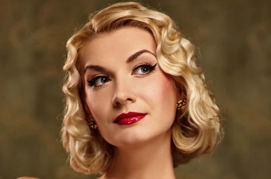 short thick blonde bob with finger wave