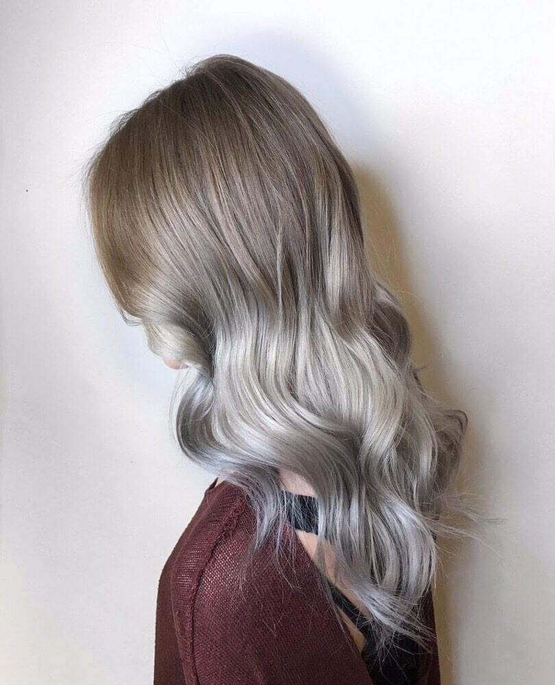 Ombre Wavy hairstyle