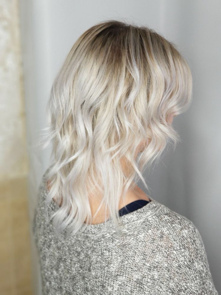 Platinum Choppy Short Hairstyle