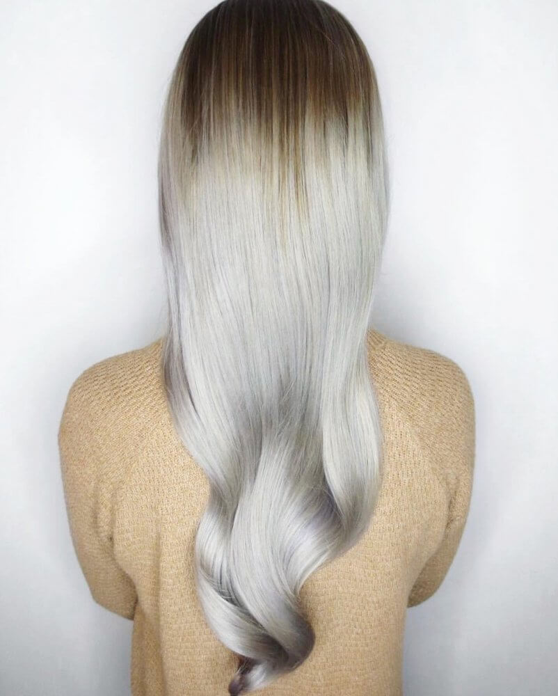 Platinum Long Retro Hairstyle