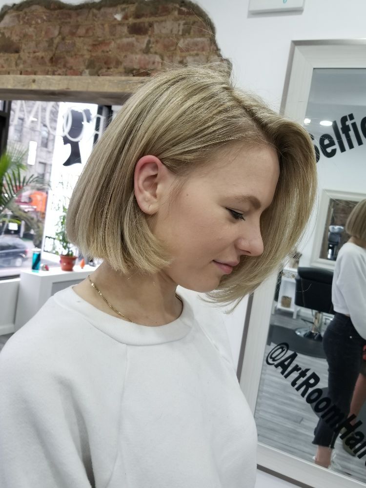 Side Part Bob Hairstyle