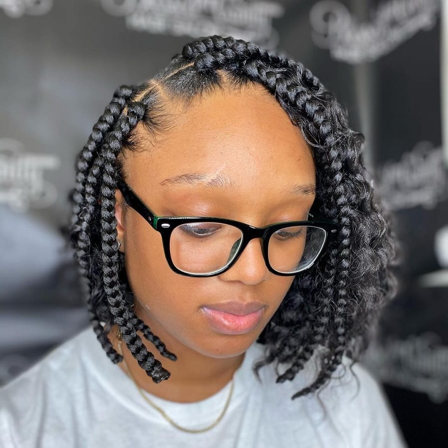 short box braids with side part