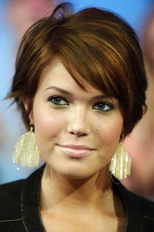 Mandy Moore Hairstyles