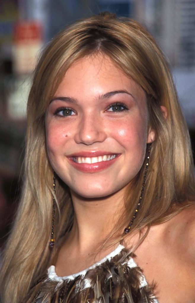 Mandy Moore Hairstyles