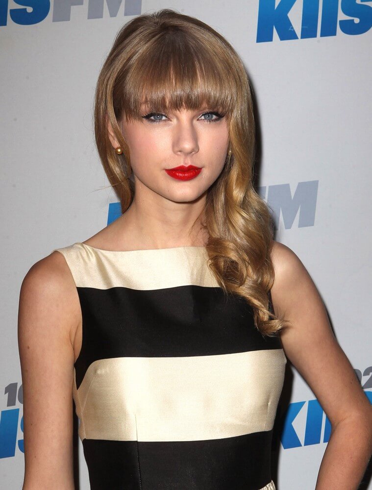 Taylor Swift Hairstyles