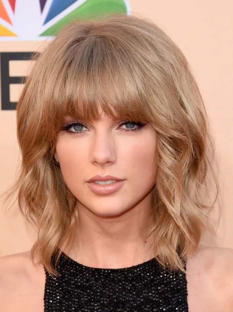 Taylor Swift Hairstyles