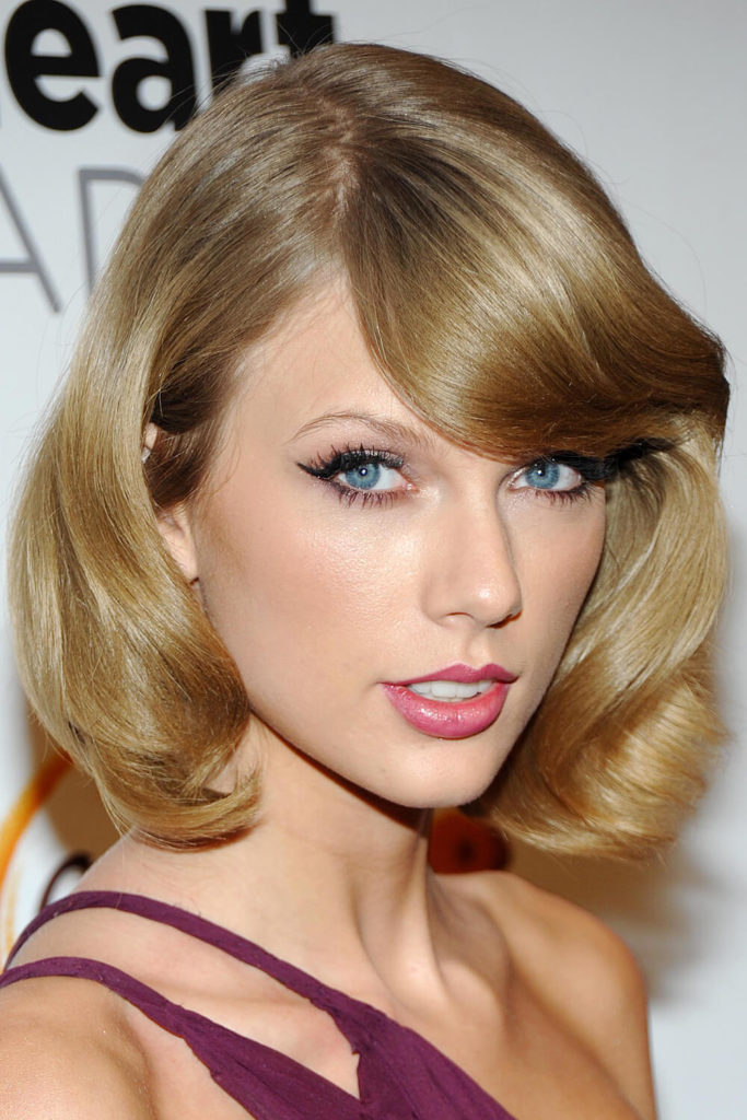 Taylor Swift Hairstyles - Different Looks Sported By Swift