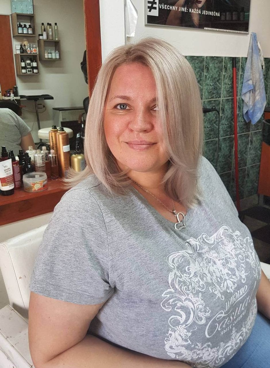 60 Popular Blonde Hairstyles for Women Over 50