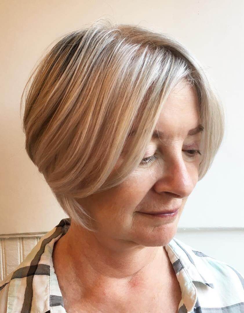 Hairstyles for Women Over 50 With Highlights