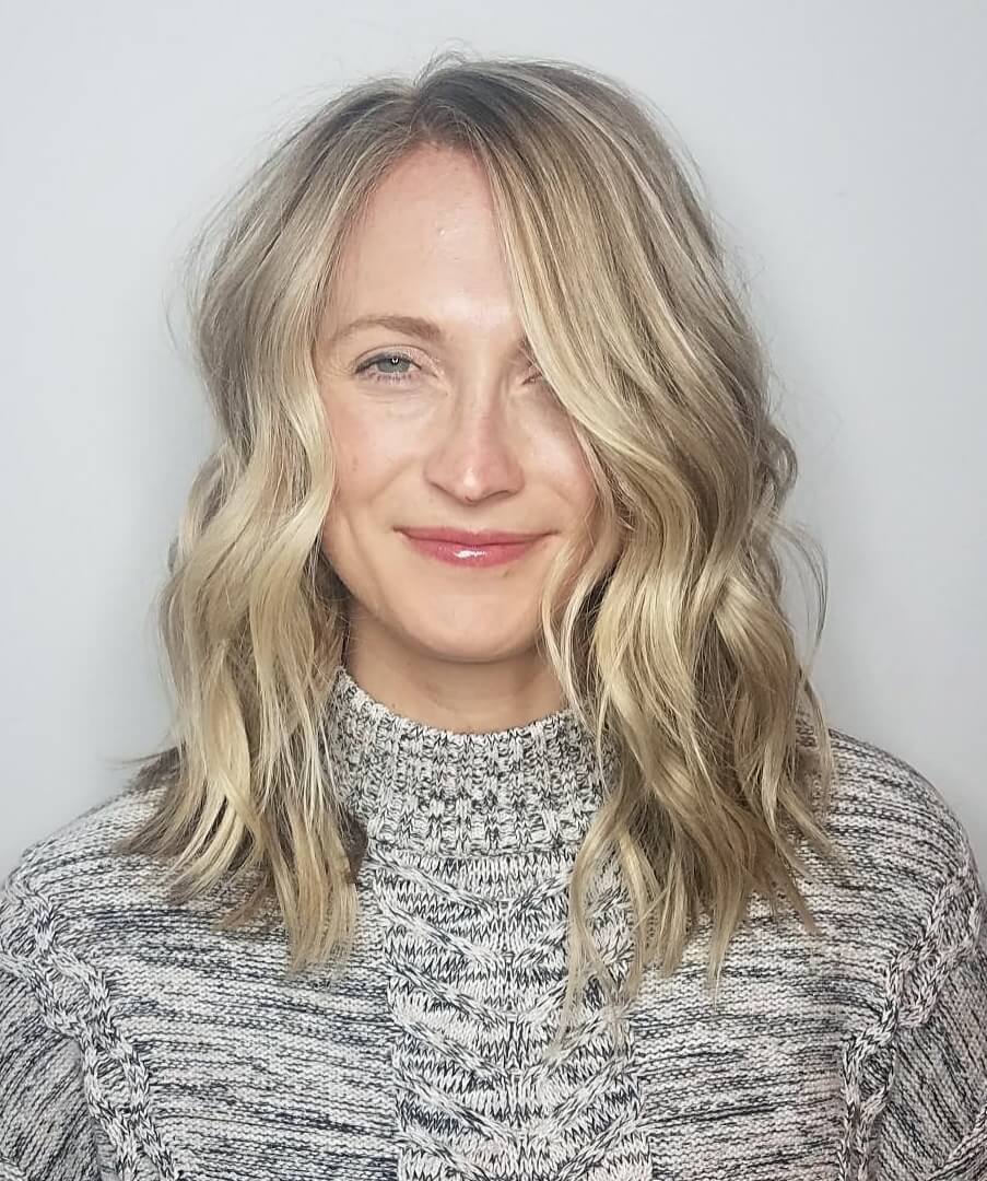 Hairstyles for Women Over 50 With Highlights