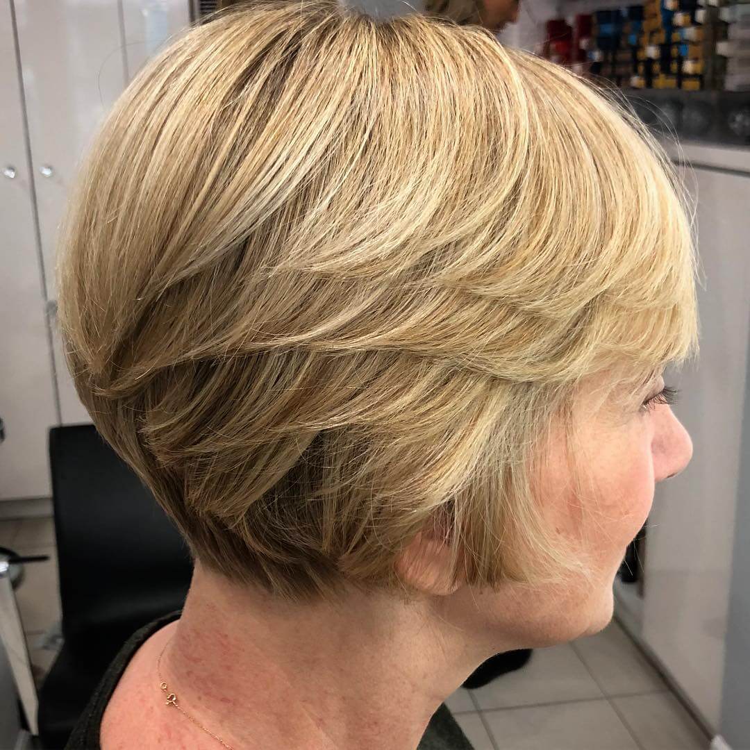 Hairstyles for Women Over 50 With Highlights