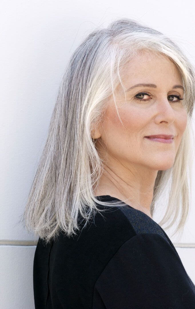 Hairstyles for Women Over 50 With Highlights