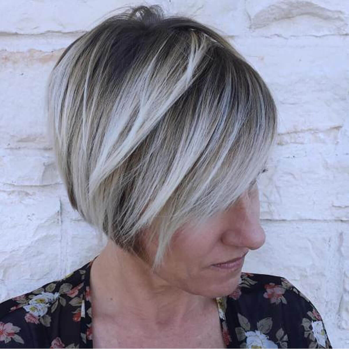 Hairstyles for Women Over 50 With Highlights