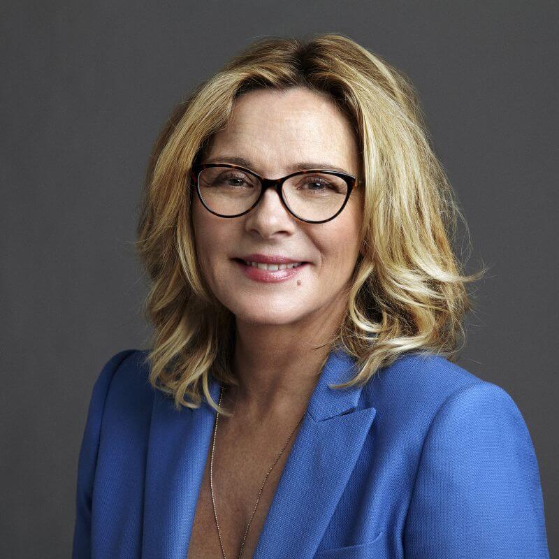 70 Hairstyles for Women Over 50 with Glasses