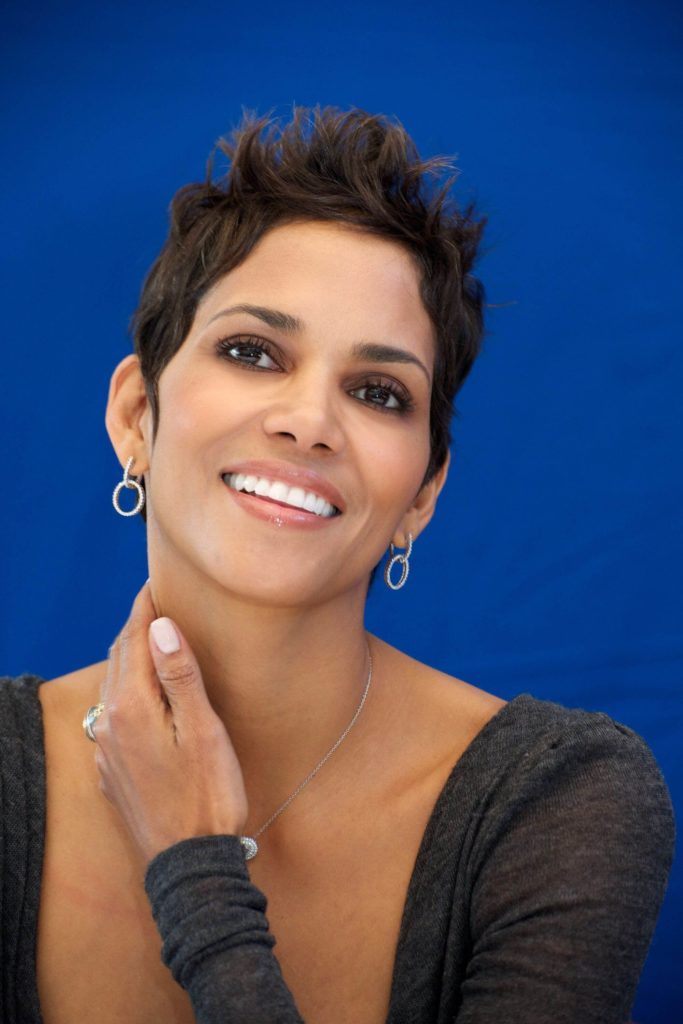 Halle Berry Hairstyles