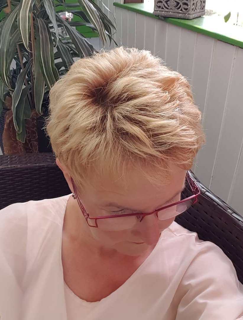 Short Hairstyles for Women Over 50