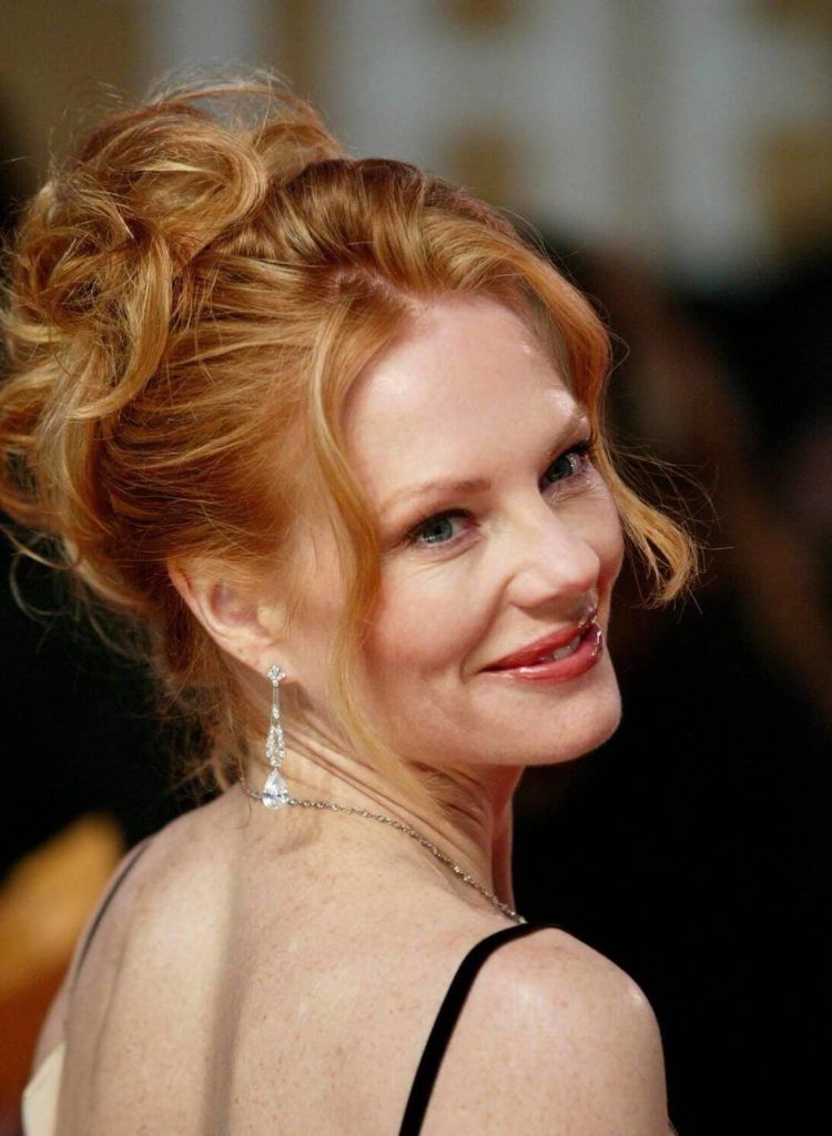50 Gorgeous Updo Hairstyles for Women Over 50 50 Gorgeous Updo Hairstyles for Women Over 50