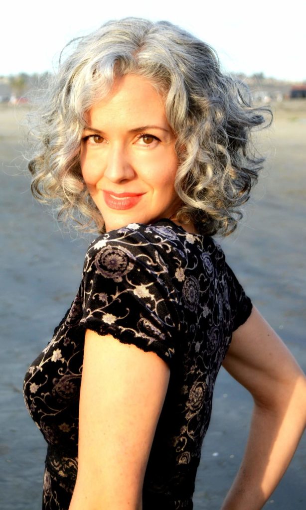Wavy Hairstyles for Women Over 50
