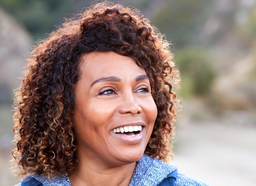 natural hairstyle for black women over 50