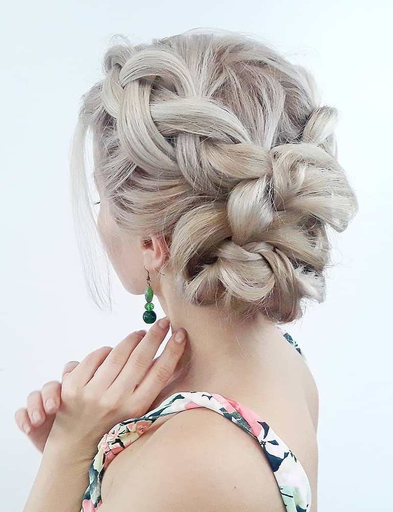 34 Easy Braid Hairstyles That Can Be Done In 5 Minutes