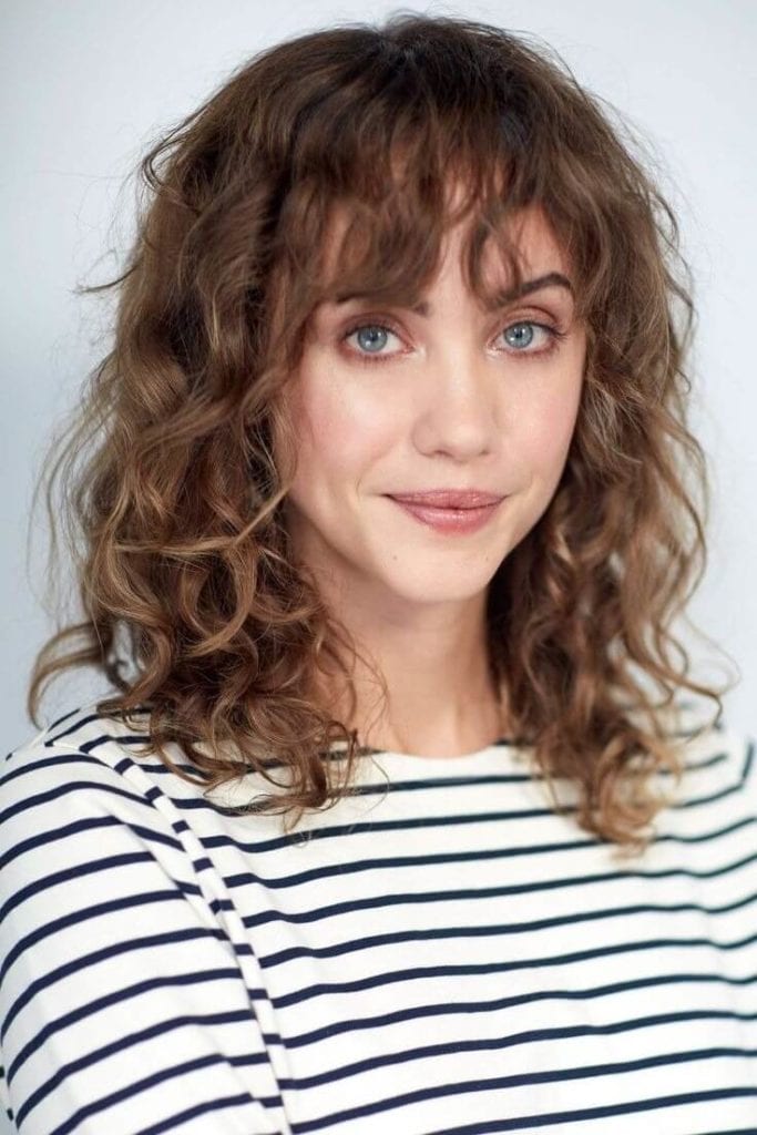 20 Stylish Curly Hairstyles With Bangs To Look Unique