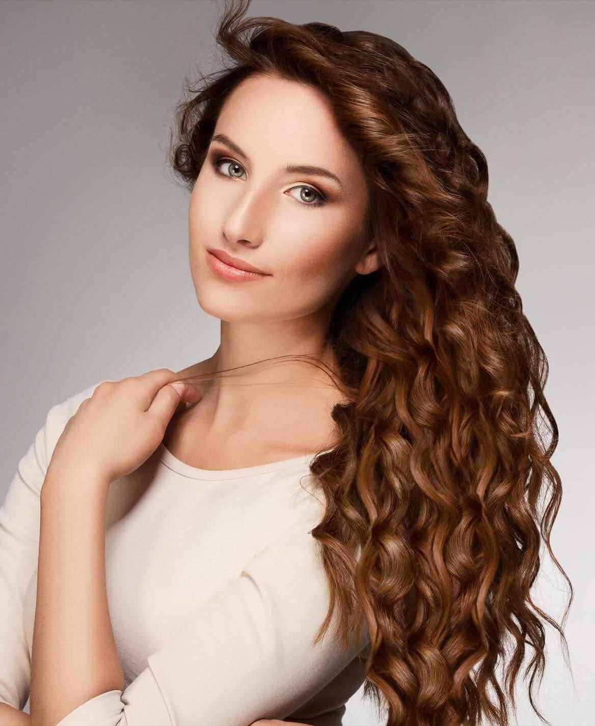 Curly Hairstyles For Round Faces