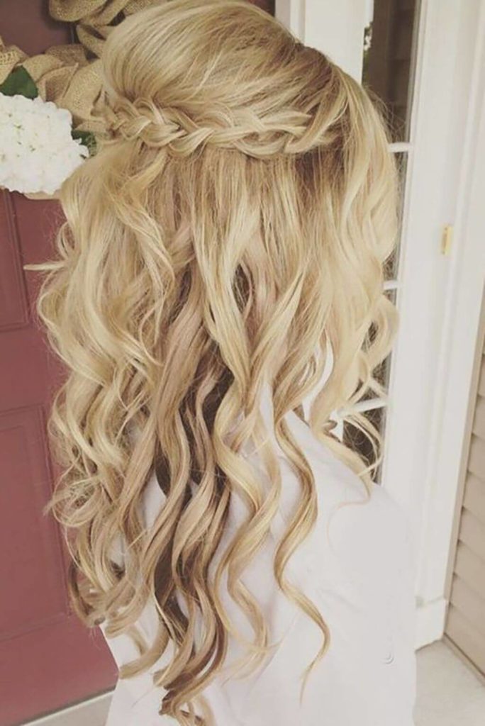 20 Perfect Curly Hairstyles for Wedding | Hairdo Hairstyle