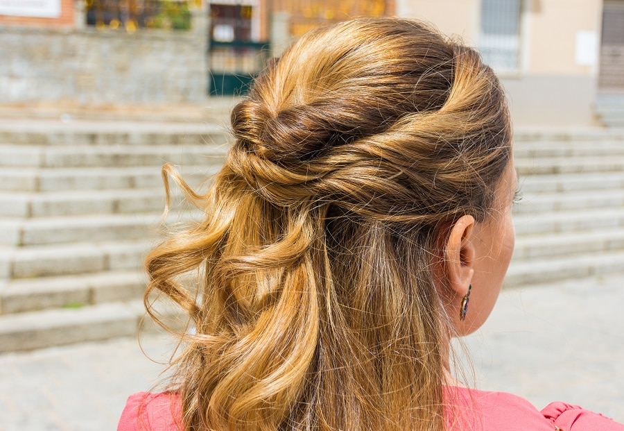 easy everyday hairstyle for women