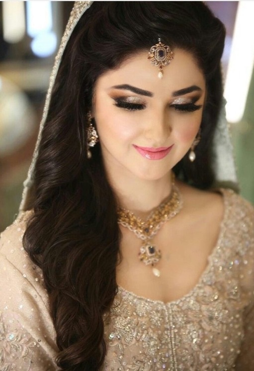 30 Classic Bridal Hairstyles for Dream Wedding | Hairdo Hairstyle