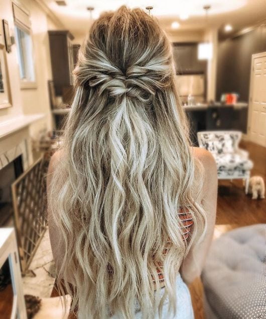 35 Best Half Up Half Down Wedding Hairstyles | Hairdo Hairstyle