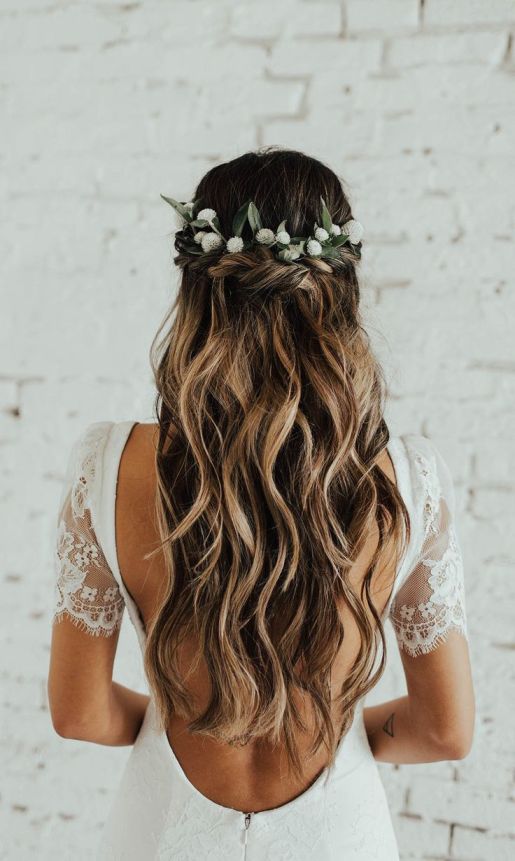 25 Best Half Up Half Down Wedding Hairstyles Hairdo Hairstyle