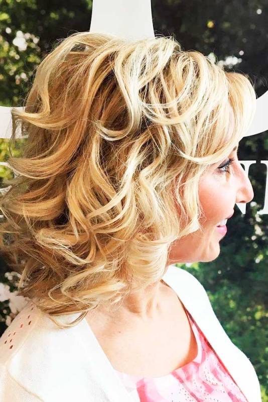 25 Charming Mother Of The Bride Hairstyles To Beautify The Big Day