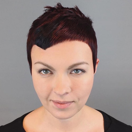 Pixie Cut for Round Faces