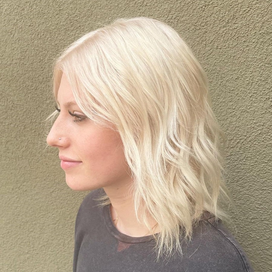 medium platinum blonde hair with choppy bob